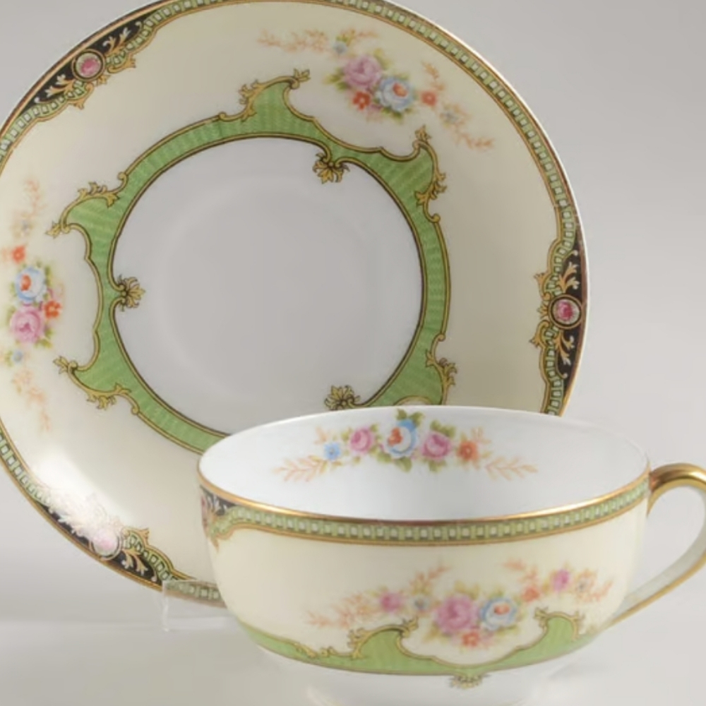 Florealby NORITAKE vintage Flat Cup